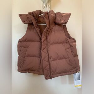 NWT Lululemon Wunder Puff Crop Vest size 8